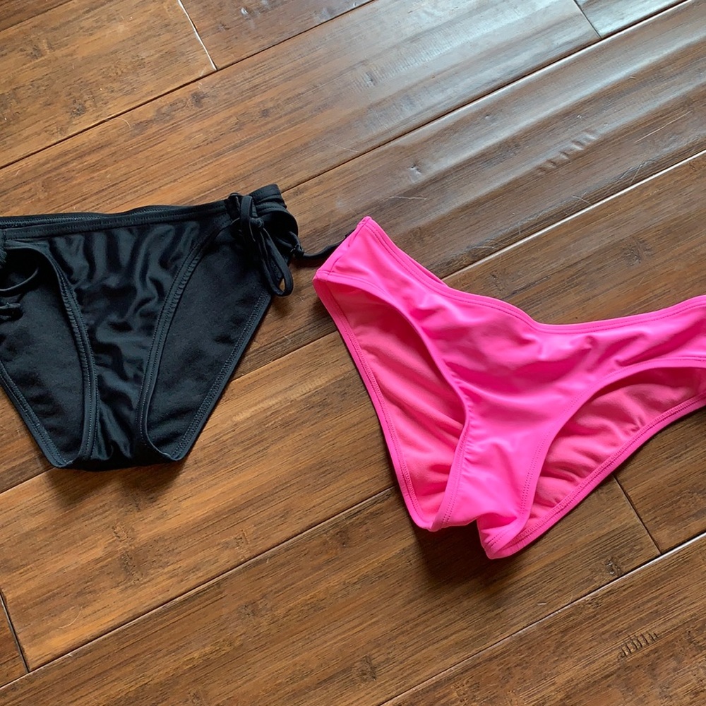 Black and pink target bikini bottoms